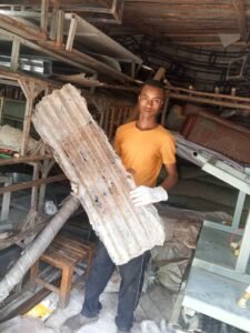 Mold for shaping softened plastics into roof