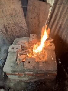 burning TLUD stove
